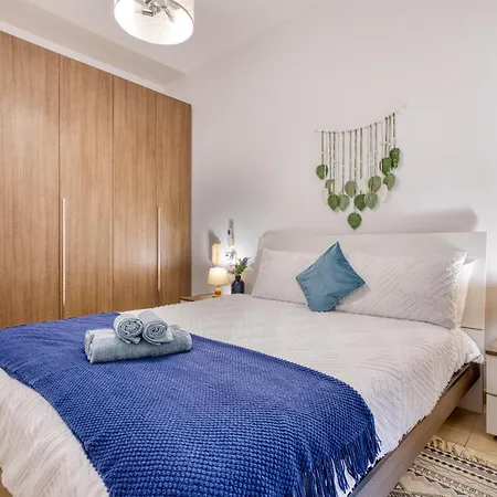 Apartment Stylish In The Heart Of Gzira