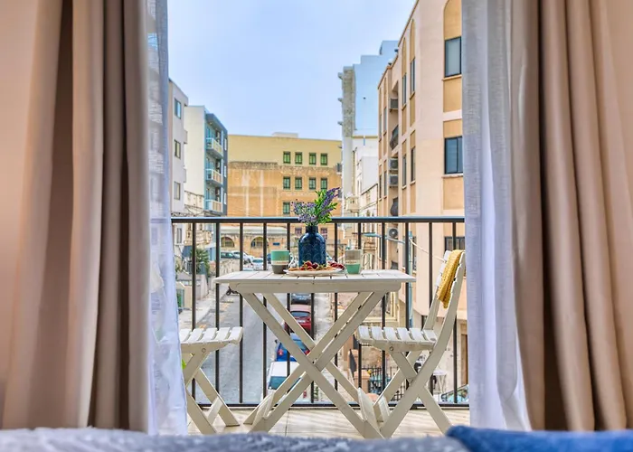 Stylish In The Heart Of * Gzira